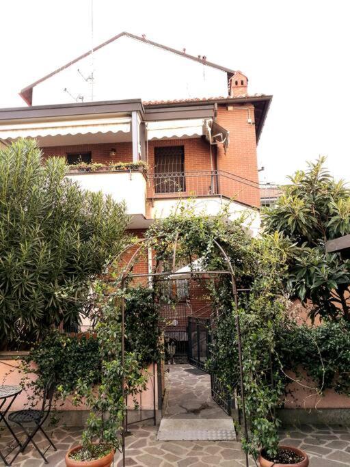 Un Insospettabile Angolo Verde In Citta Διαμέρισμα Μιλάνο Εξωτερικό φωτογραφία